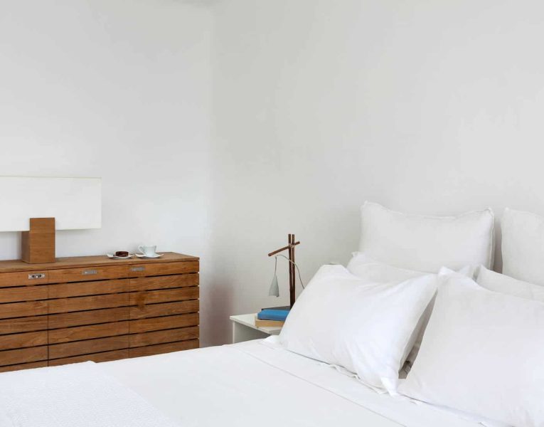 Villa-Marsha-Mykonos-by-Olive-Villa-Rentals-bed