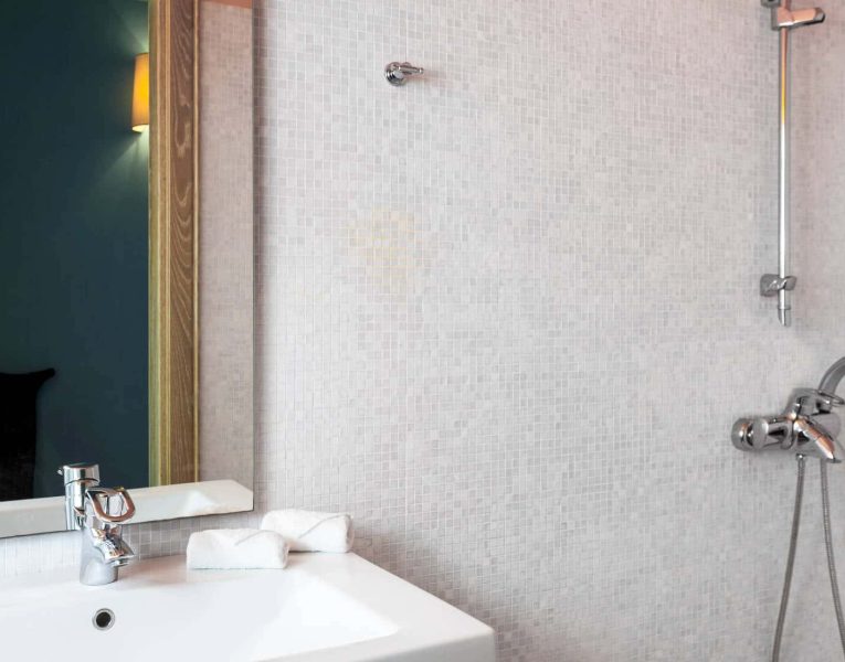 Villa- Octavia -Mykonos-by-Olive-Villa-Rentals-bathroom-4