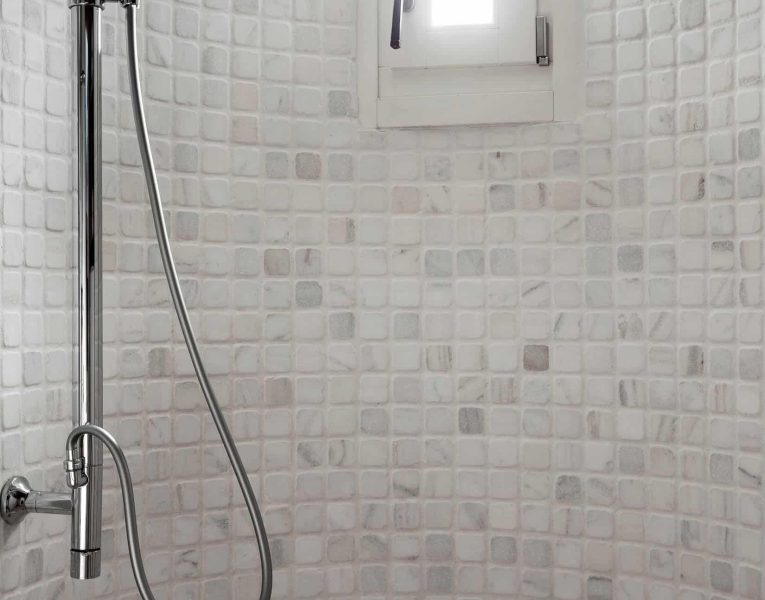 Villa- Octavia -Mykonos-by-Olive-Villa-Rentals-bathroom