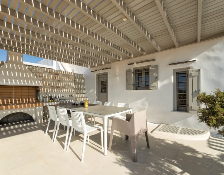 Villa Emilia in Paros by Olive Villa Rentals