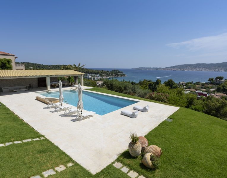 Villa Vittoria in Porto Heli by Olive Villa Rentals