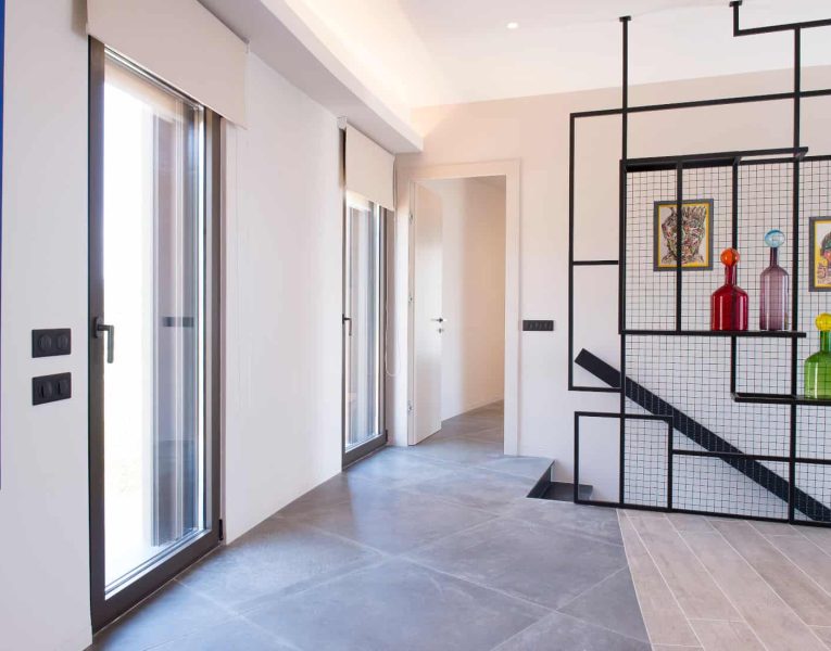 Villa-Rosemary-Pylos-by-Olive-Villa-Rentals-upper-floor-hallway