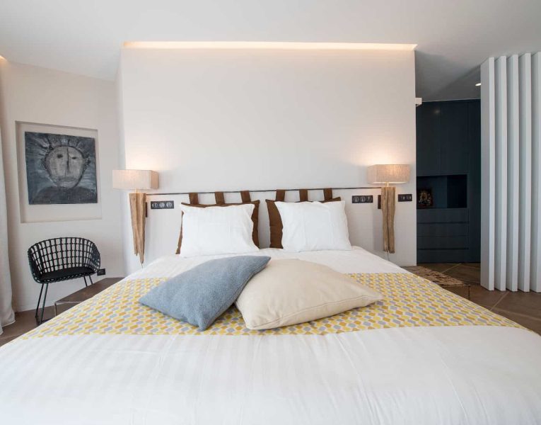 Villa-Rosemary-Pylos-by-Olive-Villa-Rentals-upper-floor-master-bedroom