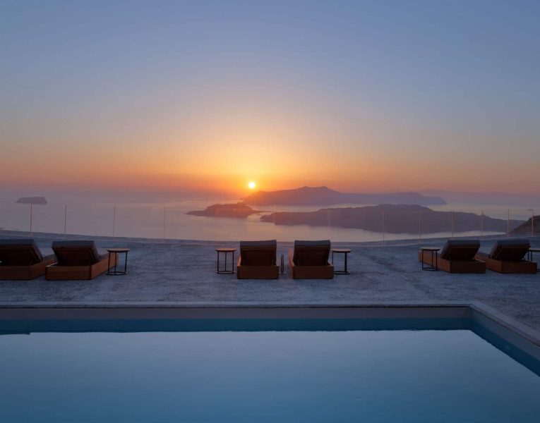 Villa-Abovo-Santorini-by-Olive-Villa-Rentals-sunset