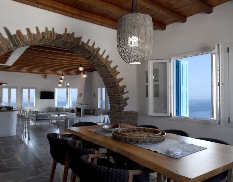 Villa-Lungomare-Tinos-by-Olive-Villa-Rentals-dining-room
