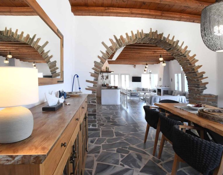 Villa-Lungomare-Tinos-by-Olive-Villa-Rentals-dining-room