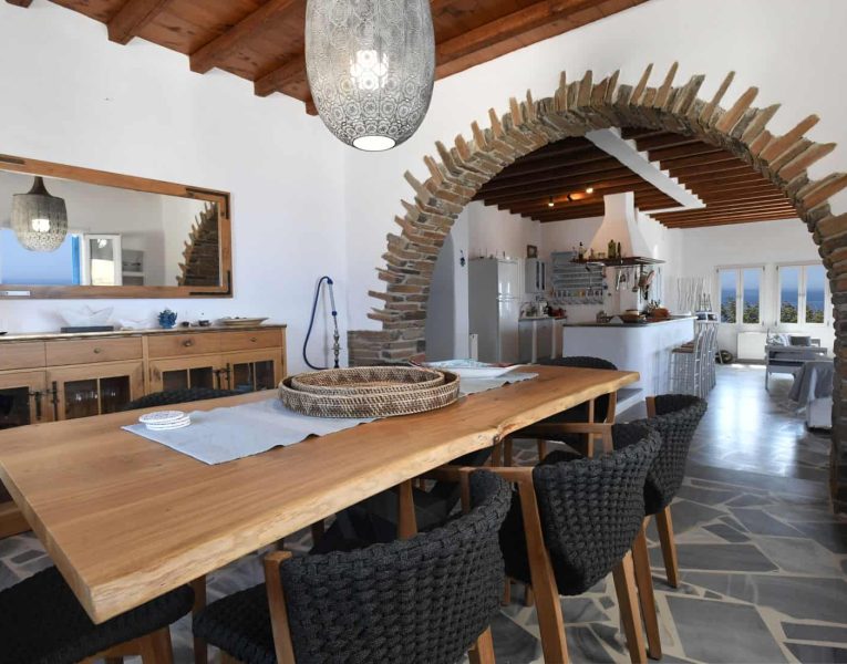 Villa-Lungomare-Tinos-by-Olive-Villa-Rentals-dining-room