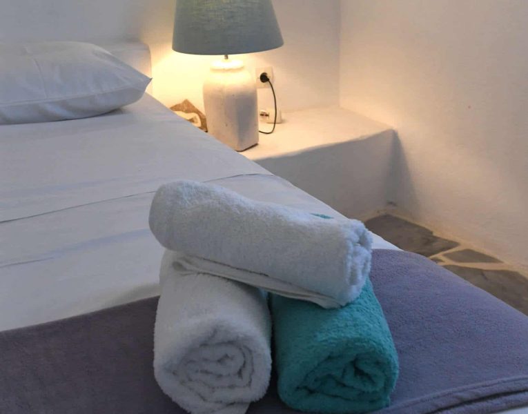 Villa-Lungomare-Tinos-by-Olive-Villa-Rentals-bedroom-1