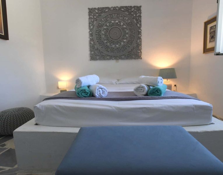 Villa-Lungomare-Tinos-by-Olive-Villa-Rentals-bedroom-1