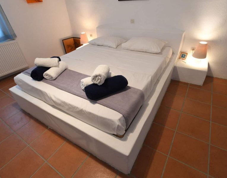 Villa-Lungomare-Tinos-by-Olive-Villa-Rentals-lower-bedroom-1