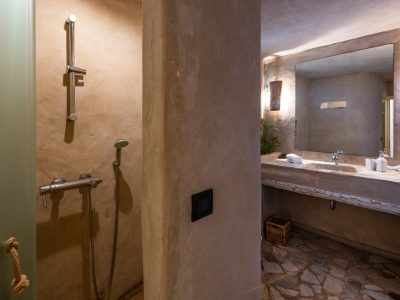 Verdi Estate in Paros by Olive Villa Rentals