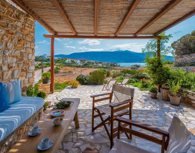 Verdi Estate in Paros by Olive Villa Rentals