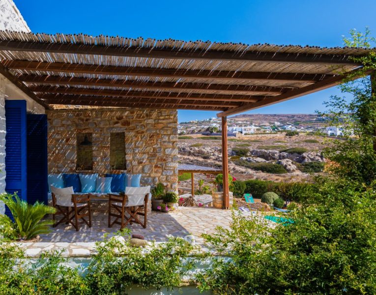 Verdi Estate in Paros by Olive Villa Rentals