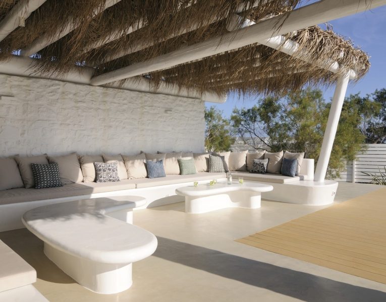 Villa-Apolollonia-Paros-by-Olive-Villa-Rentals--lounge-area