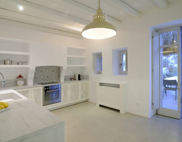 Villa-Apolollonia-Paros-by-Olive-Villa-Rentals-kitchen