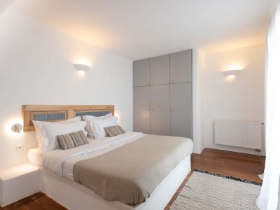 Villa- Coco Blue -Paros-by-Olive-Villa-Rentals-bedroom-lower-floor