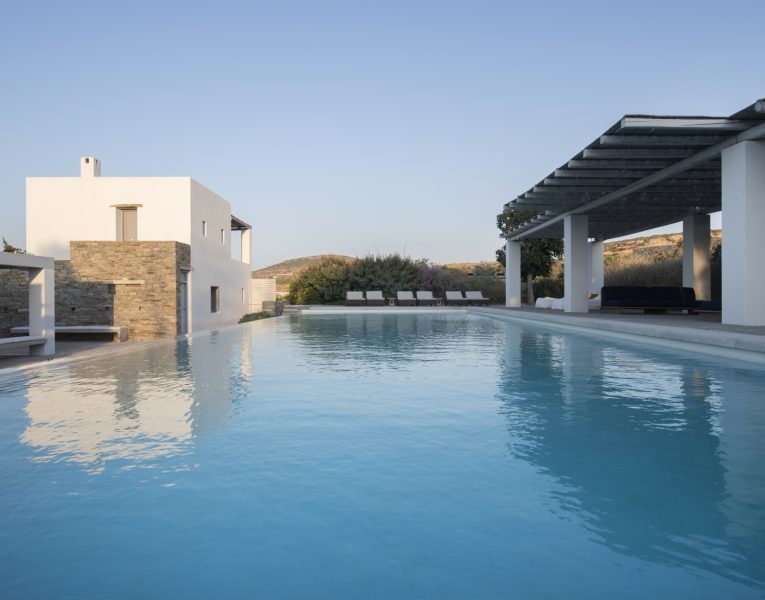 Villa Dolce in Paros by Olive Villa Rentals