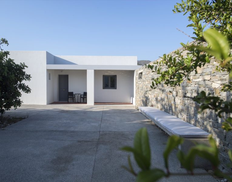 Villa Dolce in Paros by Olive Villa Rentals