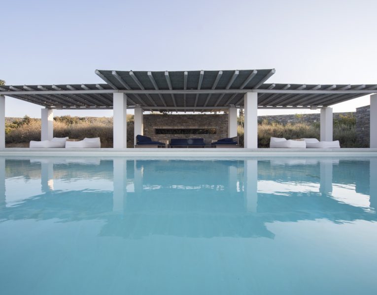 Villa Dolce in Paros by Olive Villa Rentals