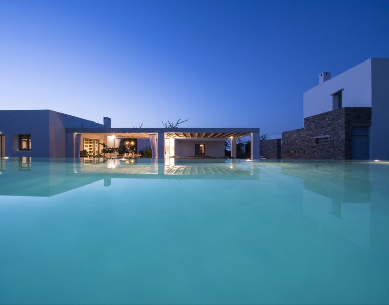 Villa Dolce in Paros by Olive Villa Rentals