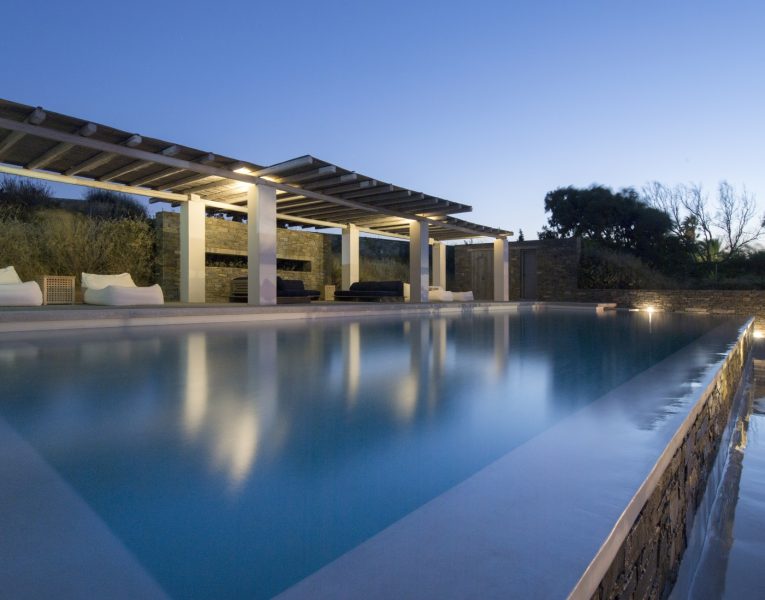 Villa Dolce in Paros by Olive Villa Rentals