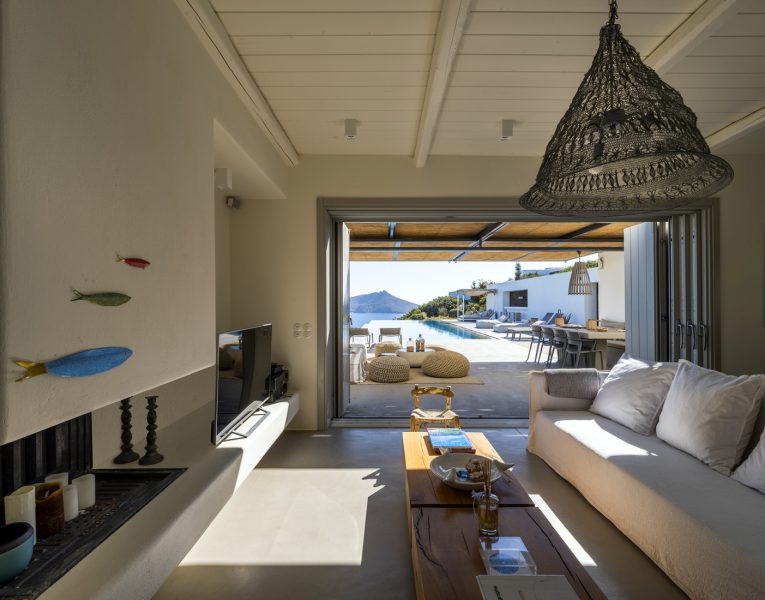 Villa Gaspar in Paros by Olive Villa Rentals