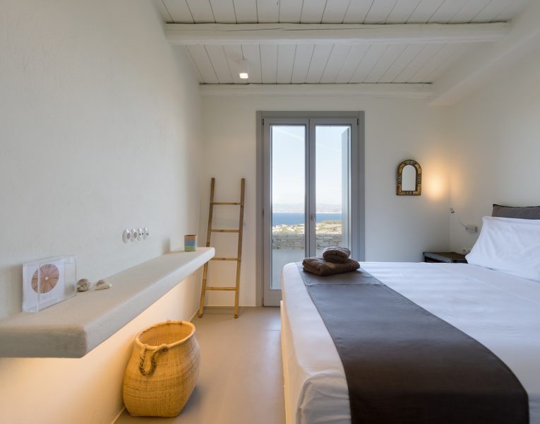 Villa Gaspar in Paros by Olive Villa Rentals