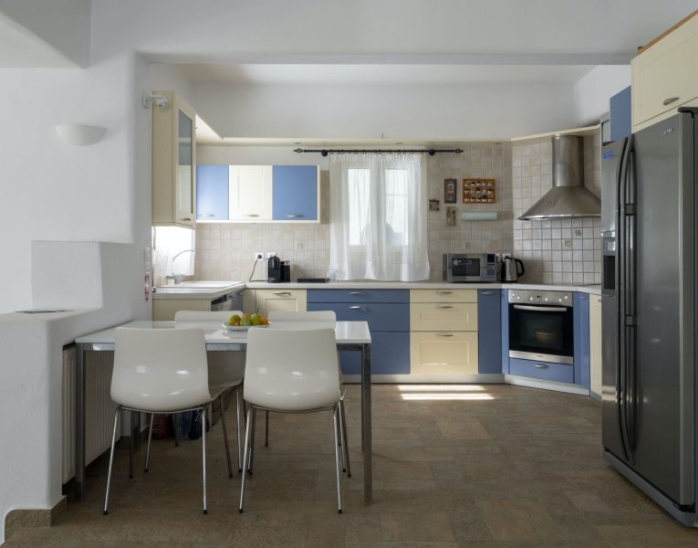 Villa-Intime-Paros-by-Olive-Villa-Rentals-kitchen