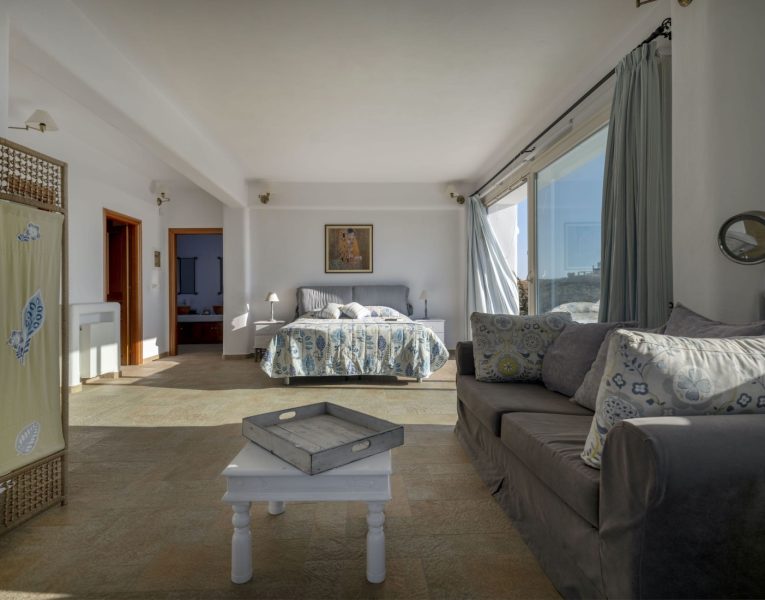Villa-Intime-Paros-by-Olive-Villa-Rentals-bedroom-4