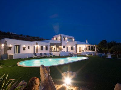 Villa-Intime-Paros-by-Olive-Villa-Rentals-night-prioperty-pool-area