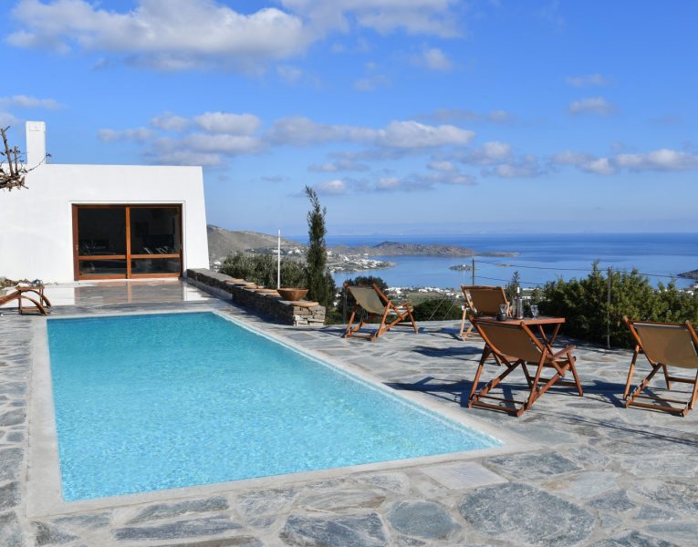 Villa Sunflower in Paros by Olive Villa Rentals