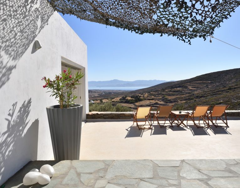 Villa Sunflower in Paros by Olive Villa Rentals