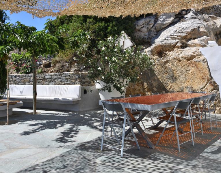 Villa Sunflower in Paros by Olive Villa Rentals