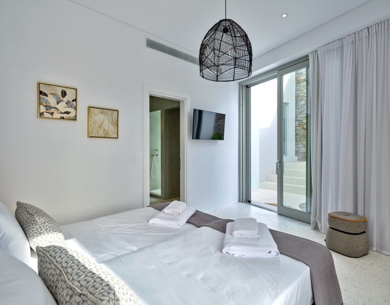 Villas Abrielle in Paros by Olive Villa Rentals