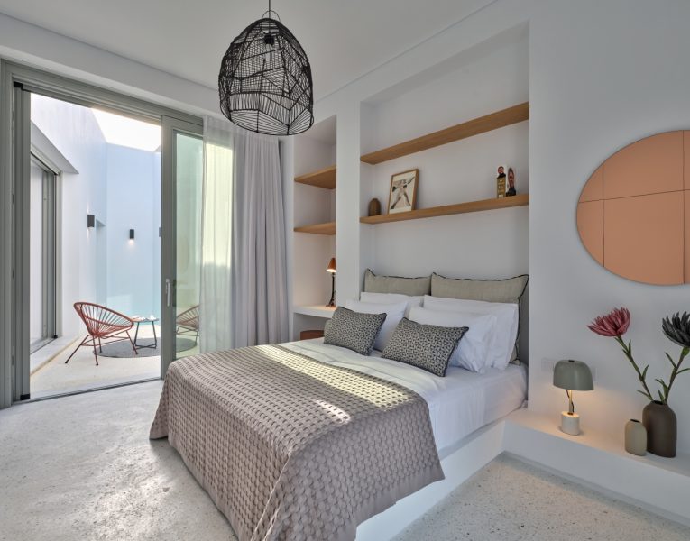 Villas Abrielle in Paros by Olive Villa Rentals