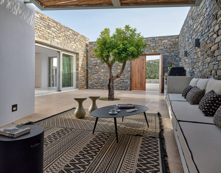 Villas Abrielle in Paros by Olive Villa Rentals
