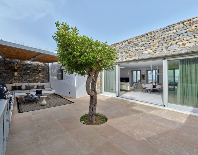 Villas Abrielle in Paros by Olive Villa Rentals