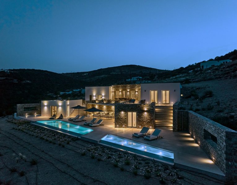 Villas Abrielle in Paros by Olive Villa Rentals