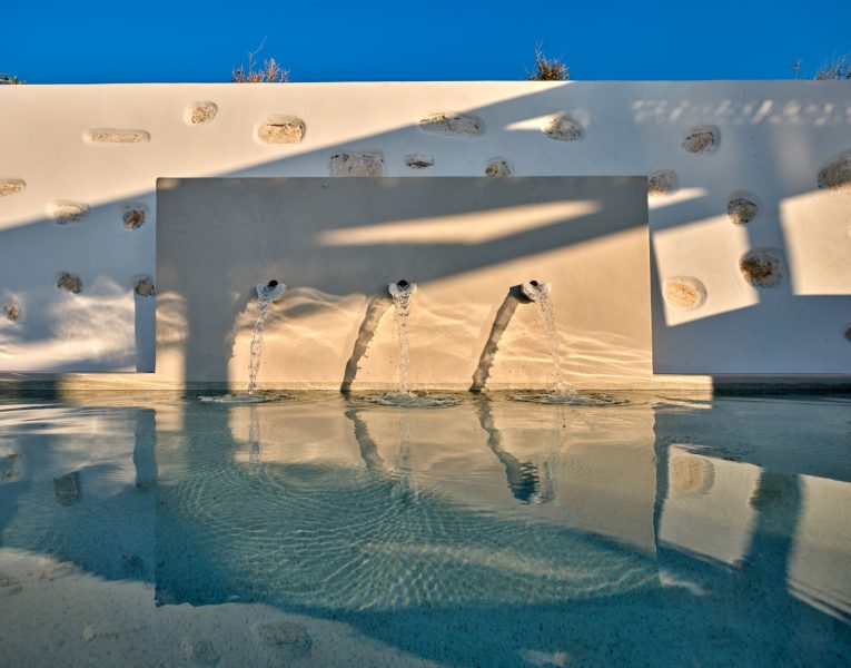 Villa Amiata in Paros by Olive Villa Rentals