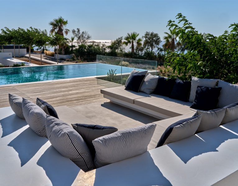 Villa Amiata in Paros by Olive Villa Rentals