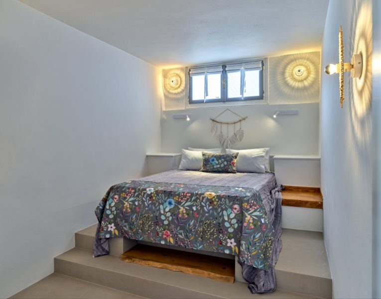 Villa Amiata in Paros by Olive Villa Rentals