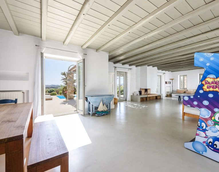 Villa Aquafina in Paros by Olive Villa Rentals