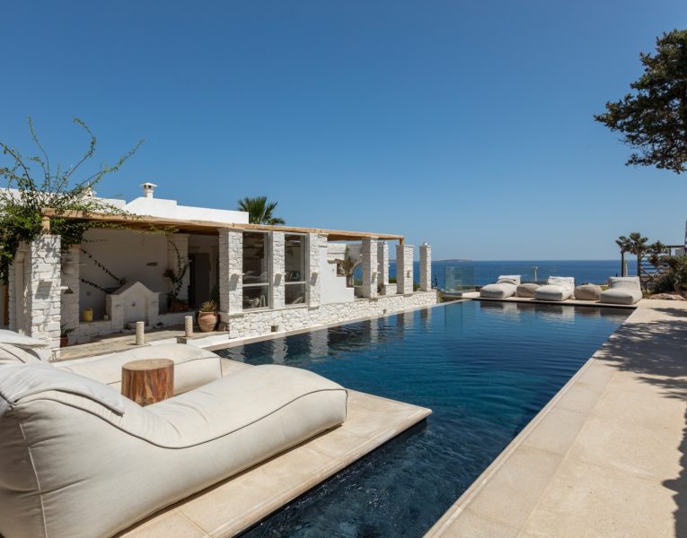 Villa Malin in Paros by Olive Villa Rentals