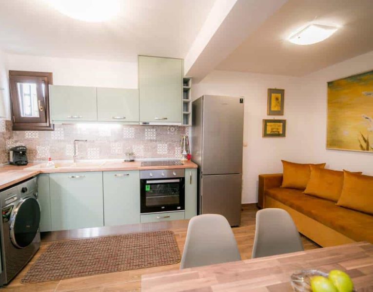 Villa-Palma-Pelion-by-Olive-Villa-Rentals-kitchen-lower-floor