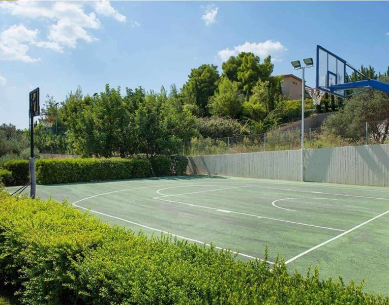 Villa- Cilegia-Porto Heli-by-Olive-Villa-Rentals-basketball-court