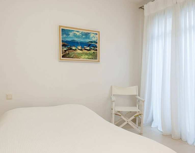 Villa- Cilegia-Porto Heli-by-Olive-Villa-Rentals-bedroom-lower-floor
