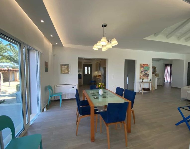 Villa- Dahlia-Porto Heli-by-Olive-Villa-Rentals-dining-area