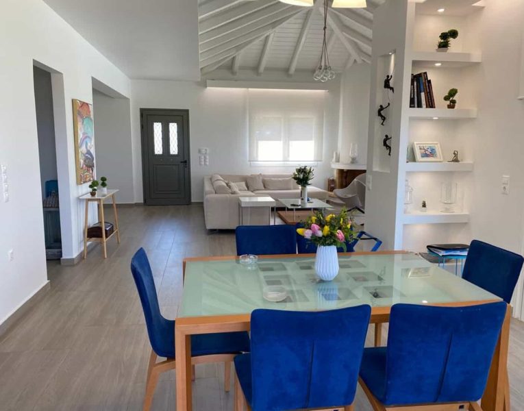 Villa- Dahlia-Porto Heli-by-Olive-Villa-Rentals-dining-area