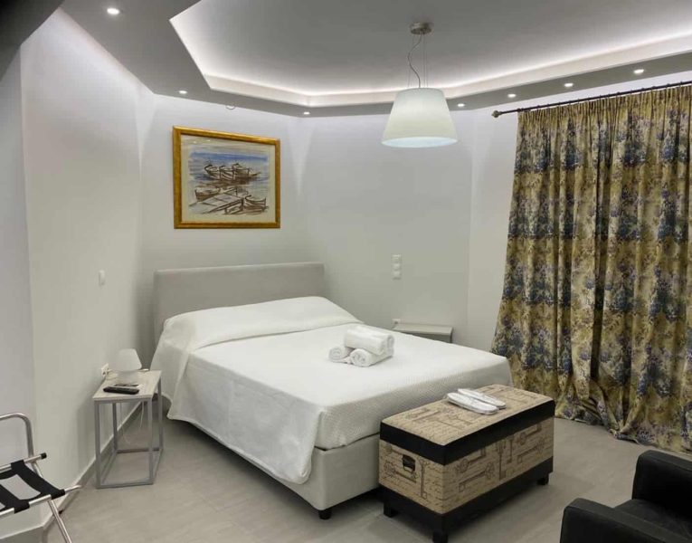 Villa- Dahlia-Porto Heli-by-Olive-Villa-Rentals-bedroom