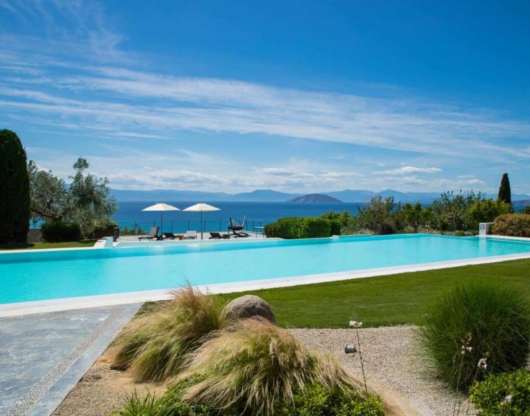 Villa- Magnolia -Porto Heli-by-Olive-Villa-Rentals-pool